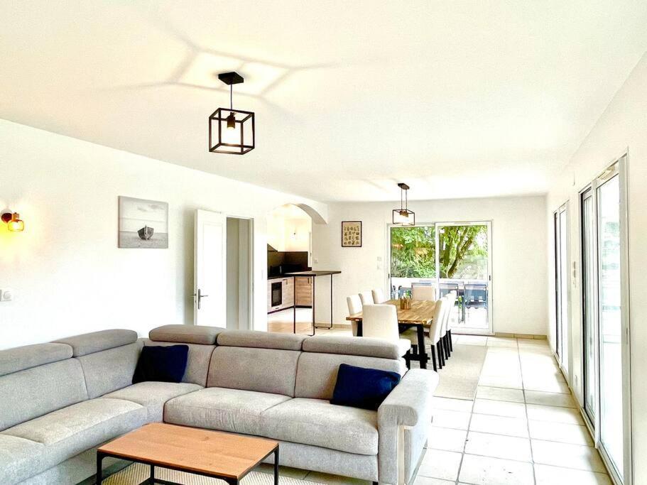 Charmante Villa Pour 10 Personnes Saint-Augustin  Bagian luar foto