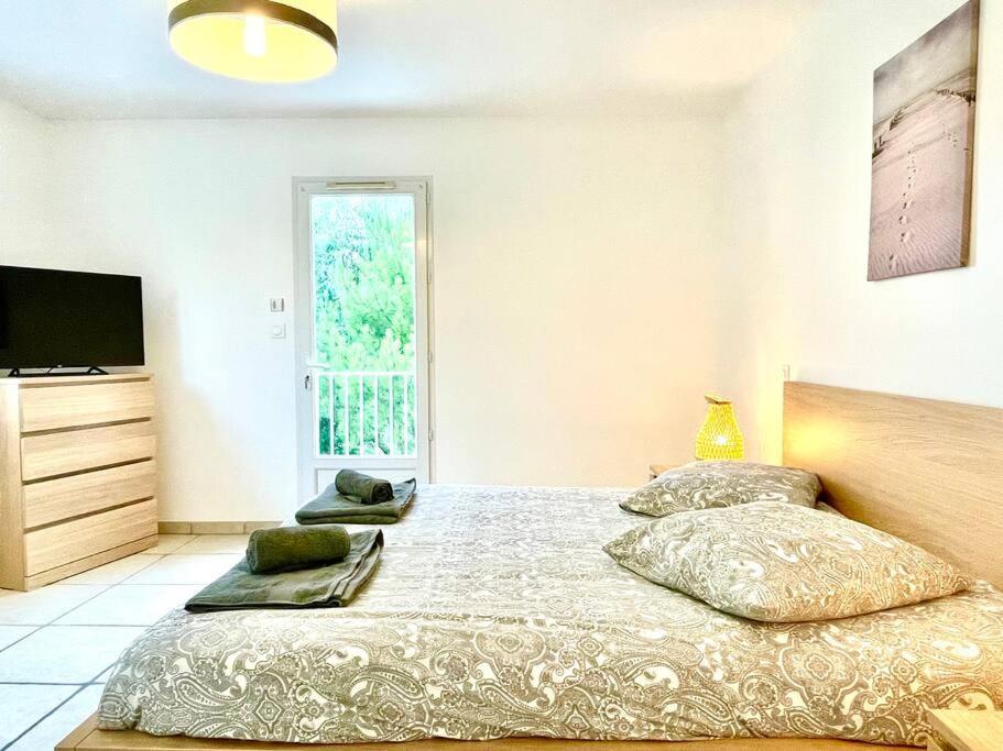 Charmante Villa Pour 10 Personnes Saint-Augustin  Bagian luar foto